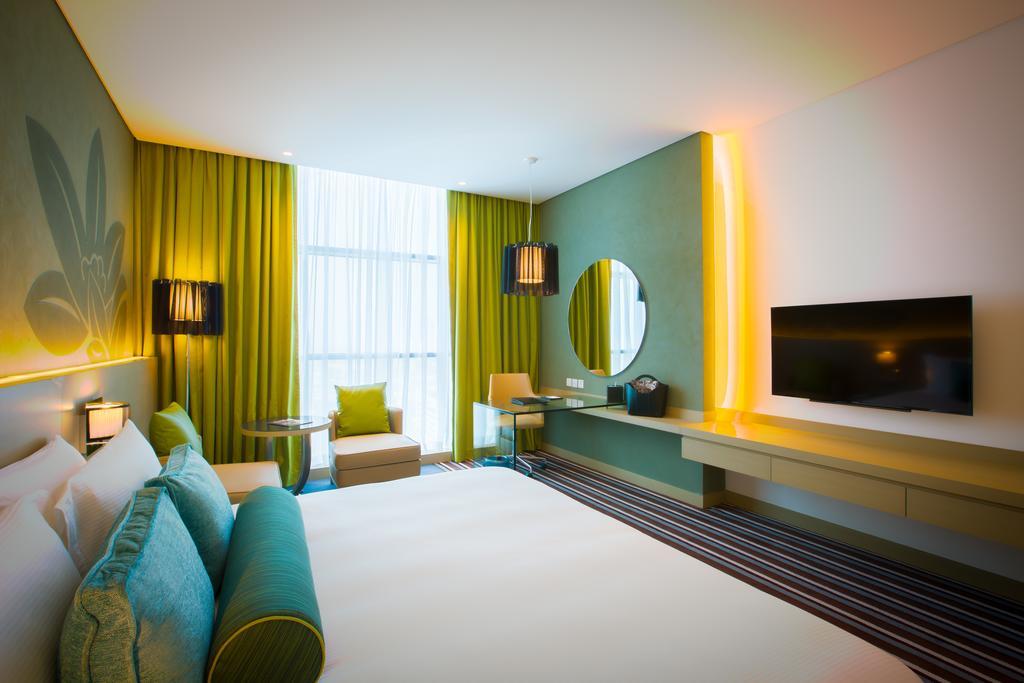 Hotel Downtown Rotana Manáma Exteriér fotografie Deluxe room